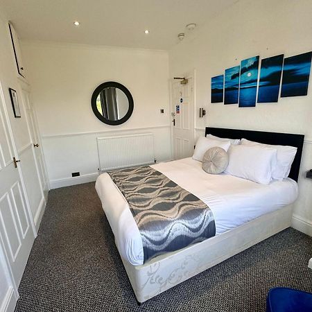 Charnwood Regency Guest House Loughborough Exterior photo
