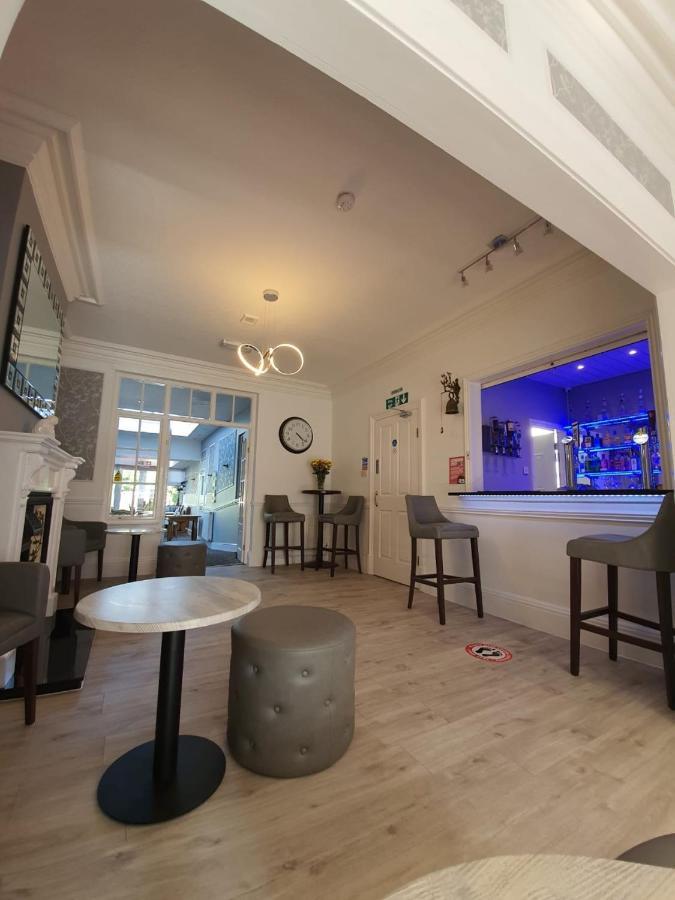 Charnwood Regency Guest House Loughborough Exterior photo